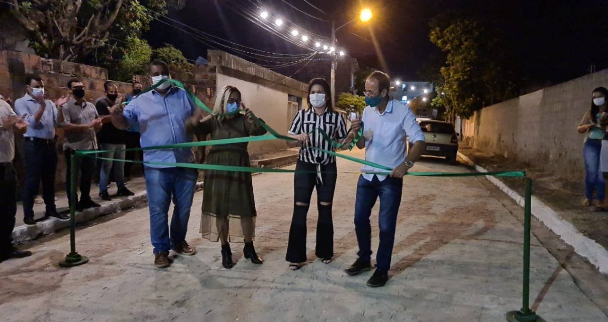 Vereador Jeferson Albuquerque participa de Inauguração de rua, em Cruz Rebouças
