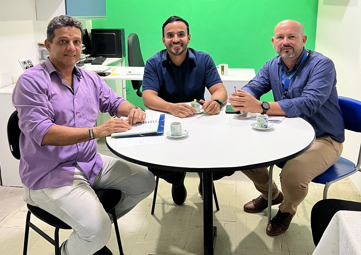 Elvis Henrique fortalece seu time com apoio declarado do secretário de ...